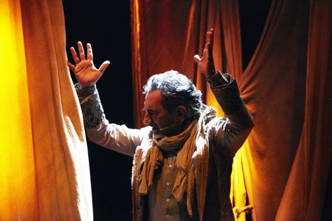 spettacoli teatrali a milano: Corrado Accordino interpreta D'Artagnan al Teatro Libero dal 23 aprile 2014