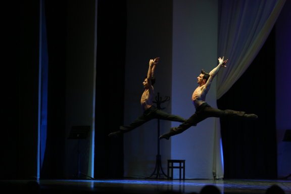 Domenica 1 febbraio: Gala della Danza al Teatro di Milano coi danzatori del Balletto di Milano e gli allievi del Centro Studi Coreografici