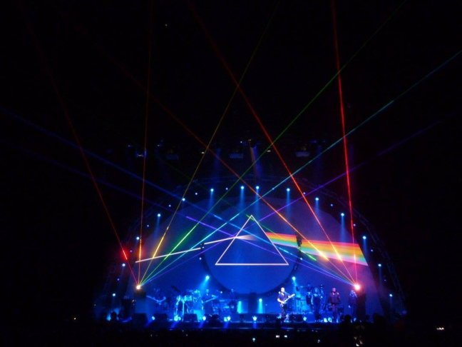 Cosa fare venerdì 4 novembre a Milano: Brit Floyd - The Pink Floyd Tribute Show in concerto al Teatro degli Arcimboldi