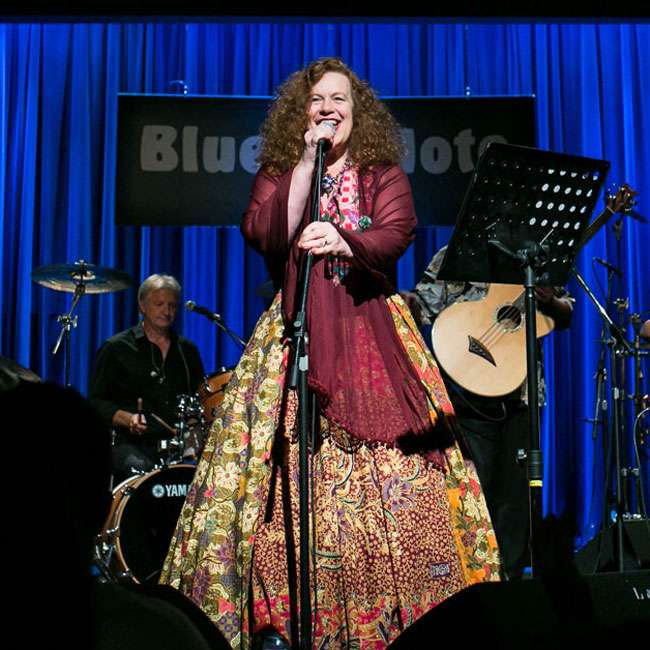 cosa fare sabato 22 dicembre a Milano: concerto di Sarah Jane Morris al Blue Note