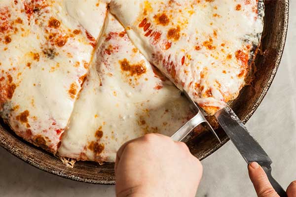 Pizzeria Spontini, apertura in via Vigevano a Milano venerdì 8 aprile 2016