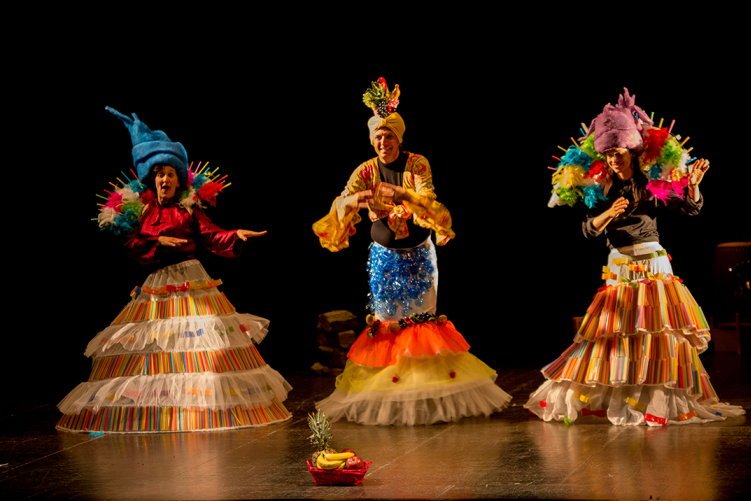 Il Giardino delle Esperidi Festival Teatro, Musica, Danza, Poesia nei borghi e sui sentieri del Monte di Brianza