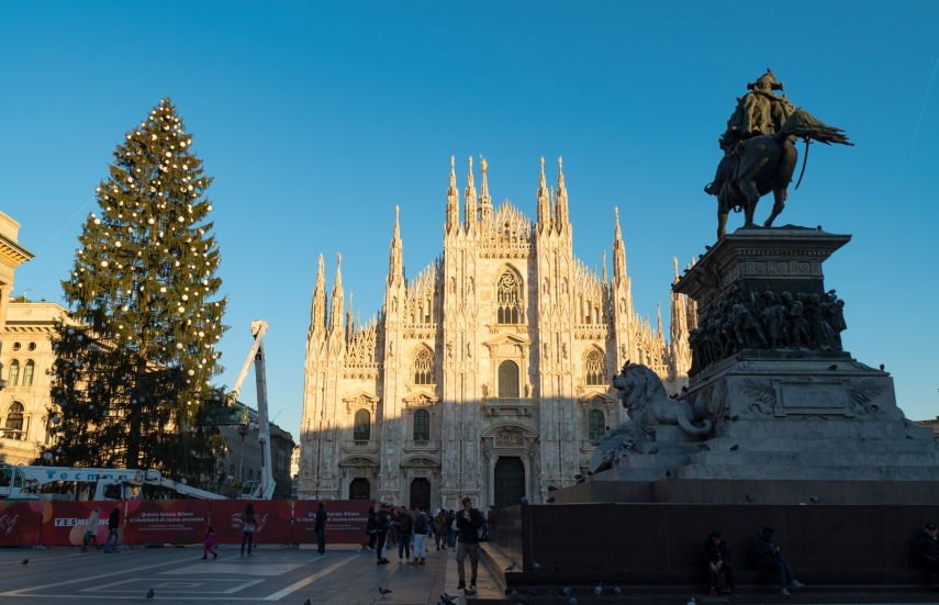 Albero di Natale in piazza Duomo a Milano: cerimonia d'accensione mercoledì 6 dicembre