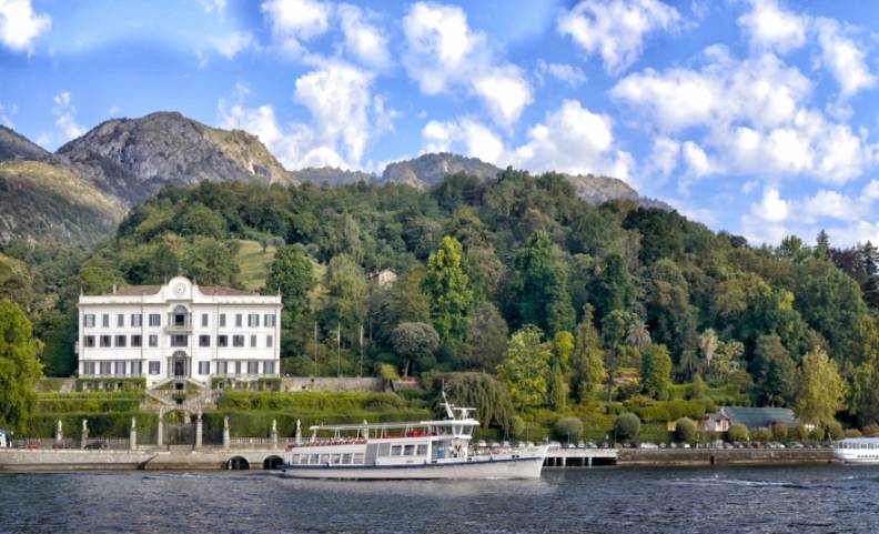 cosa fare ferragosto a milano e in lombardia: visita Villa Carlotta