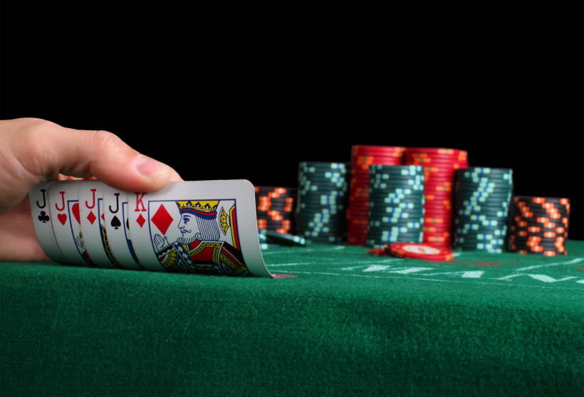 La storia del poker, dalle origini alla rivoluzione digitale