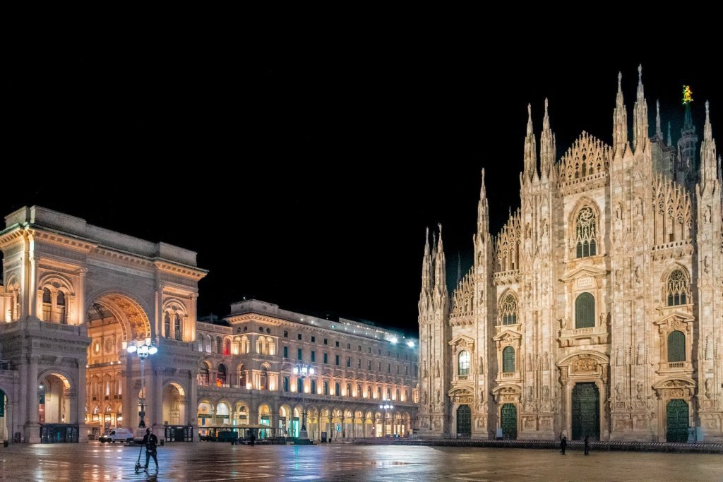 duomo di Milano: Pasqua party con aperitivo e DJ set