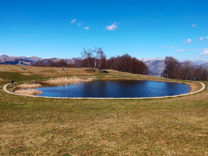 cosa vedere vicino a Tulipania? Visita il Laghetto del Pertus