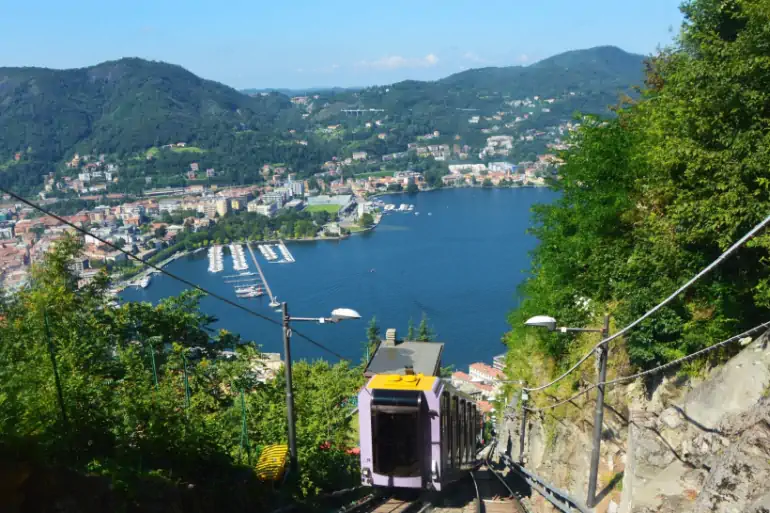 Escursioni in Lombardia: visita guidata a Como, dal borgo di Coloniola a Brunate