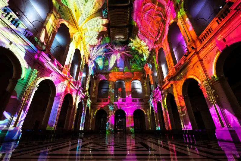 A Milano Genesis: uno spettacolo di luci immersivo
