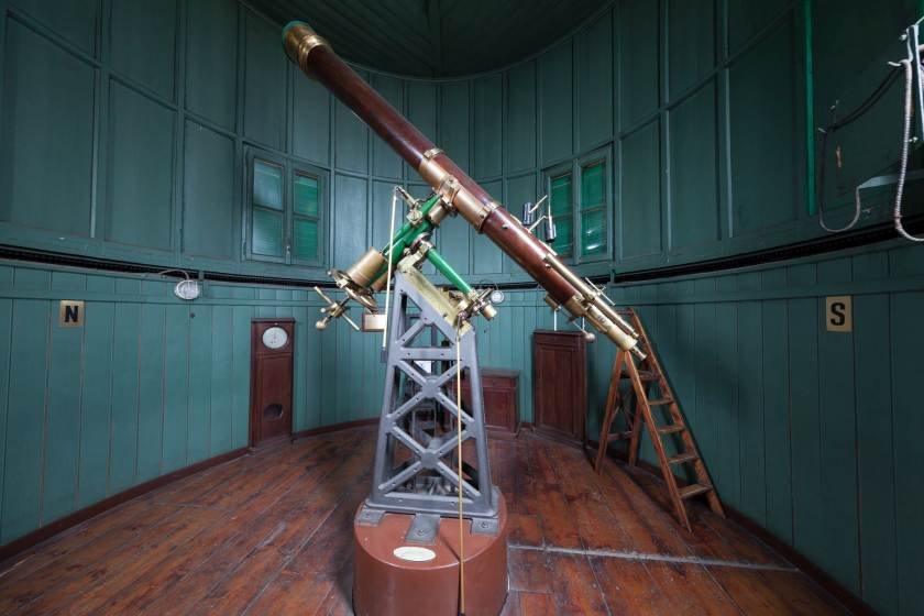 Cupola Schiaparelli Milano: telescopio rifrattore Merz 