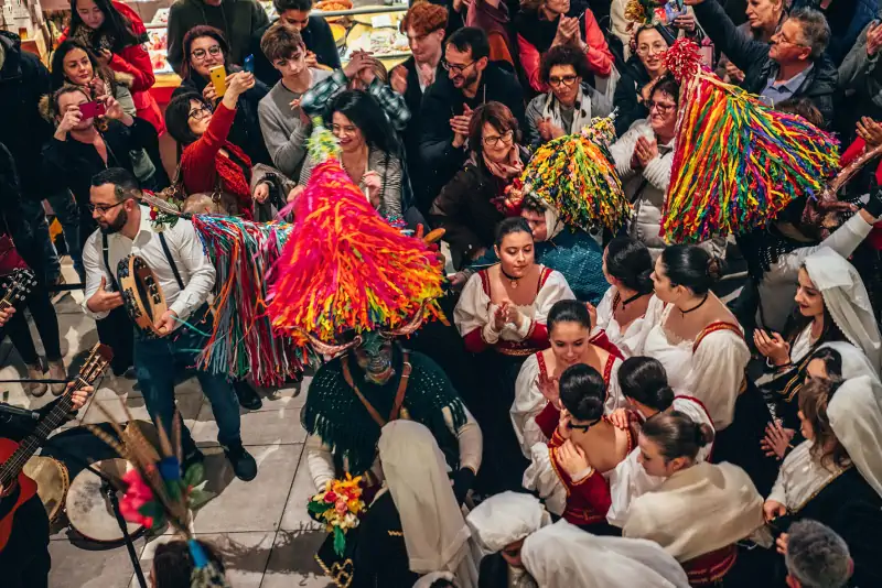 Lo storico carnevale Alianese arriva al Mercato Centrale Milano